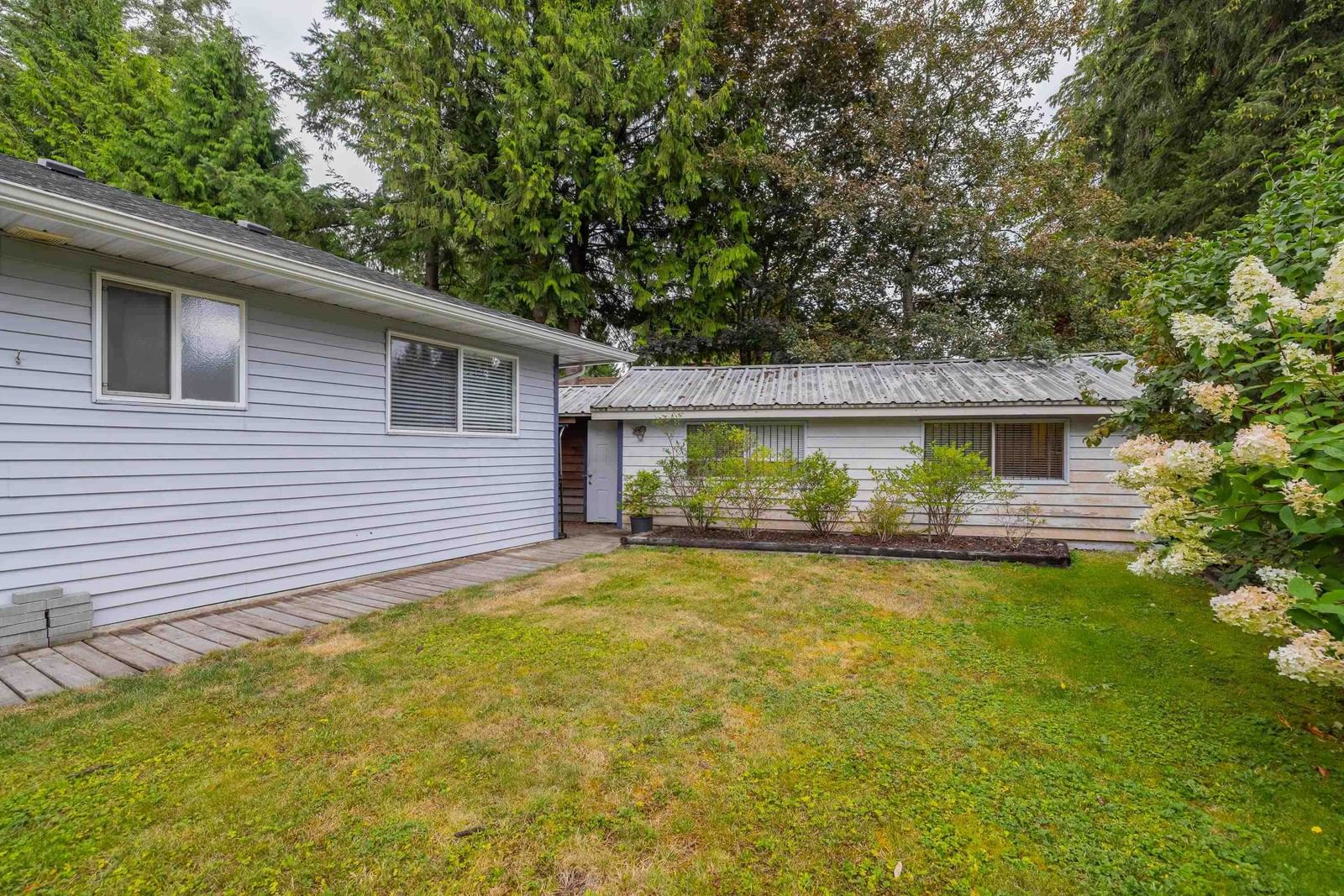 Listing Image 27