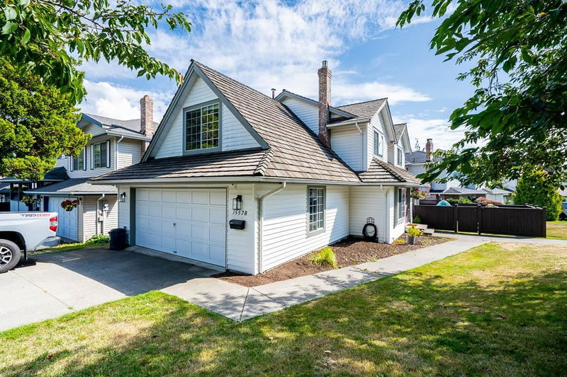 15578 Roper Avenue, White Rock, British Columbia (MLS R2948546)