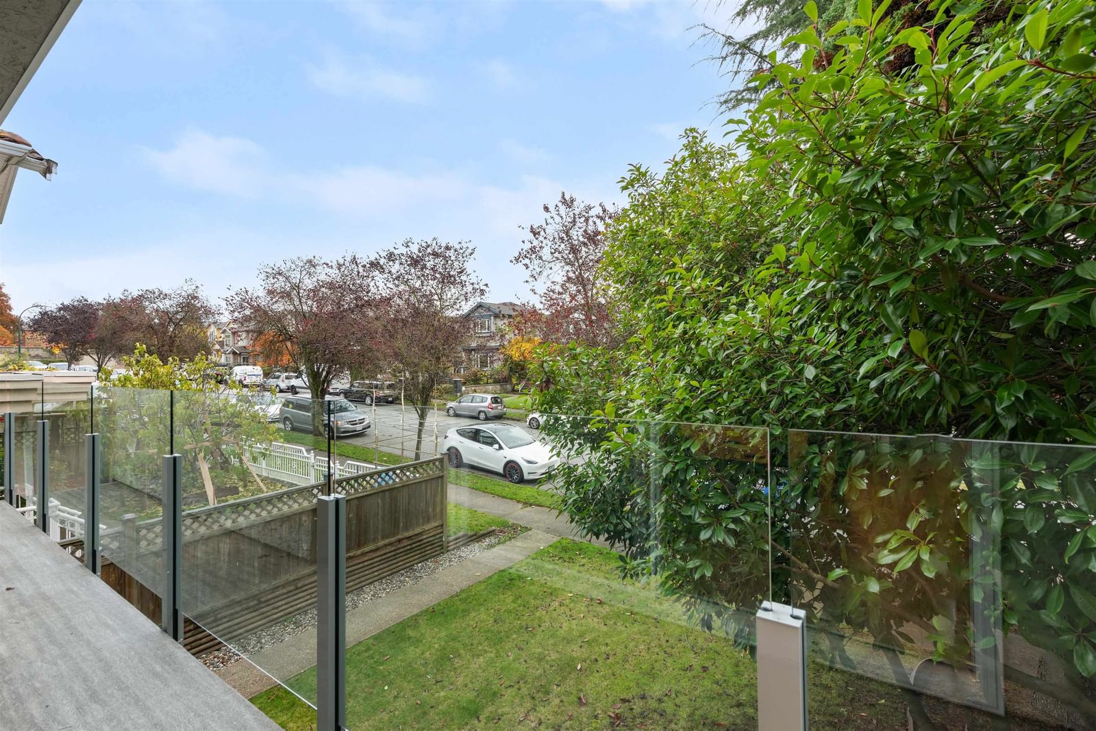Listing Image 19