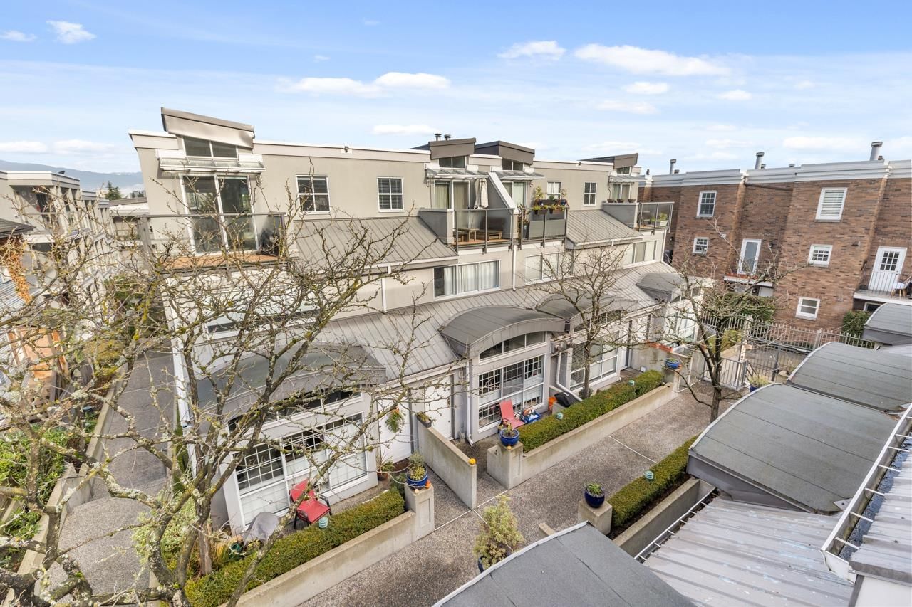 Listing Image 14