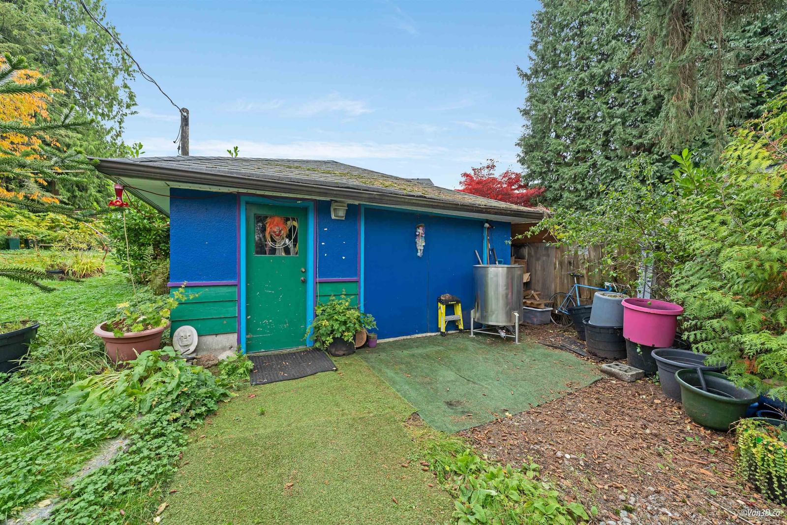 Listing Image 15