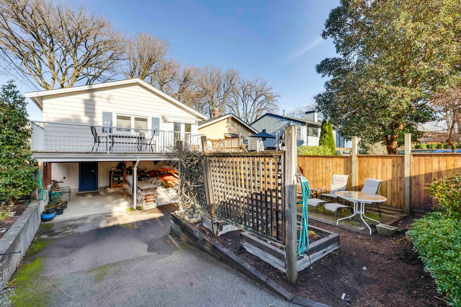 Listing Image 14