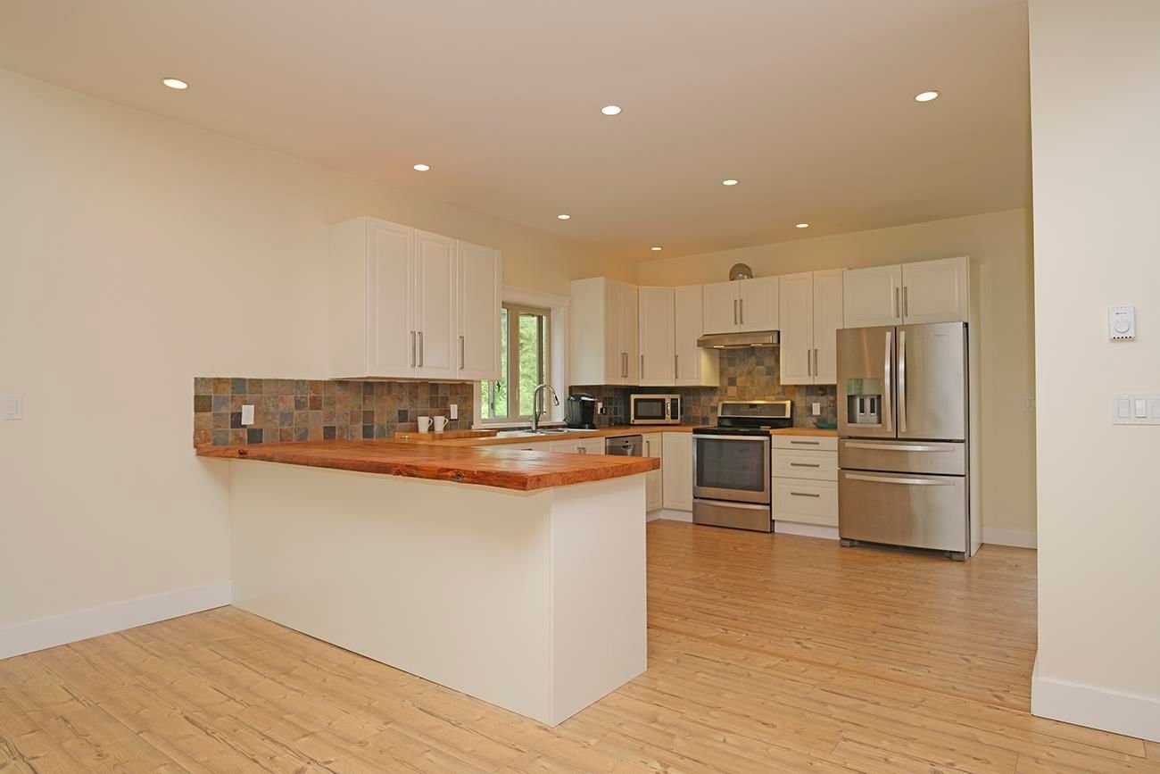 Listing Image 18