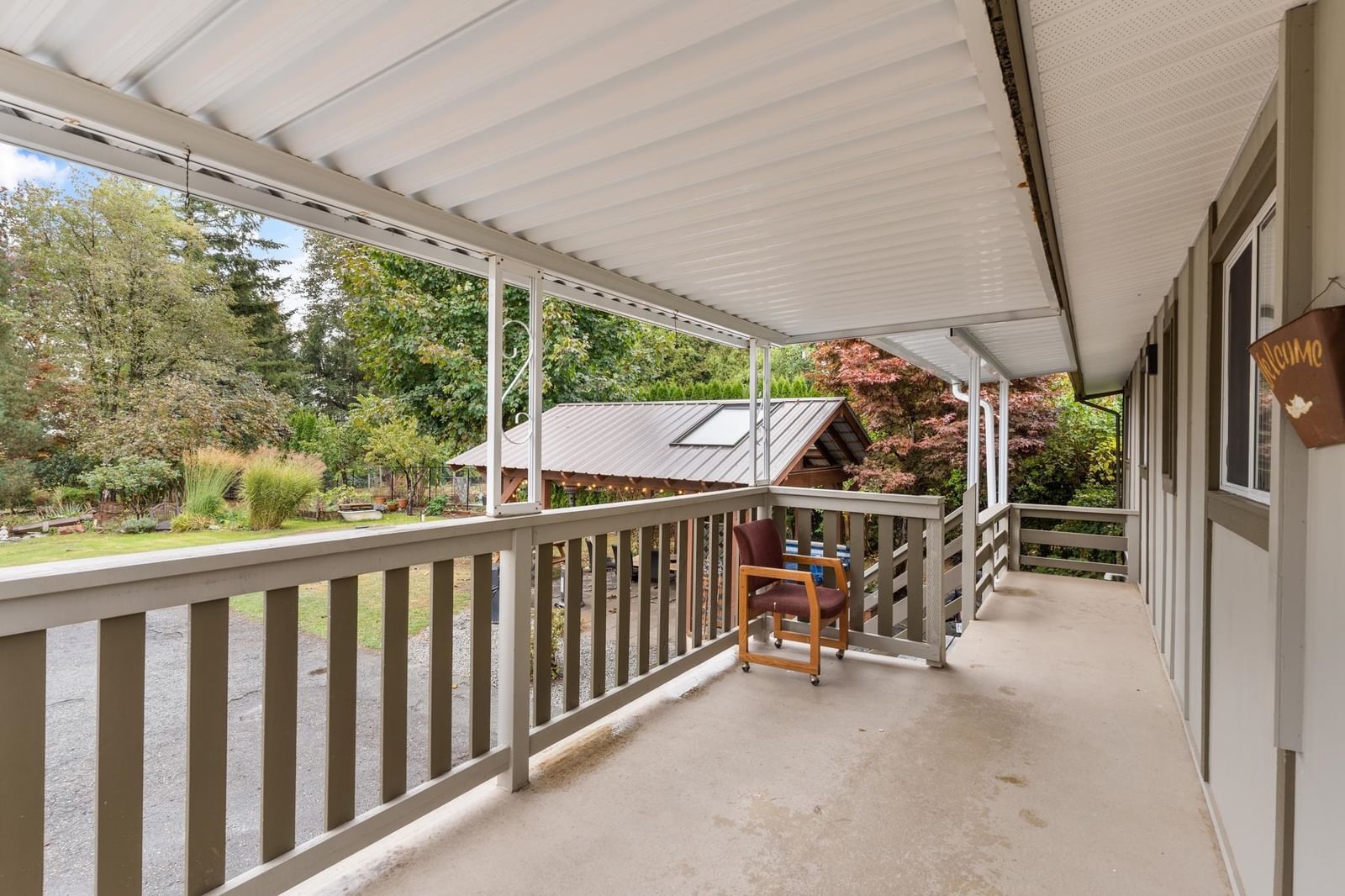 Listing Image 17