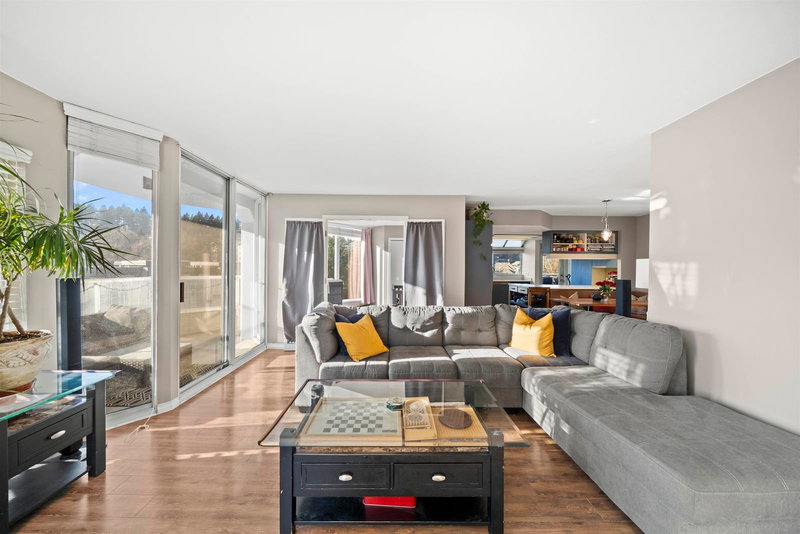 1101 - 71 Jamieson Court, New Westminster, V3L 5R4 | Image 2