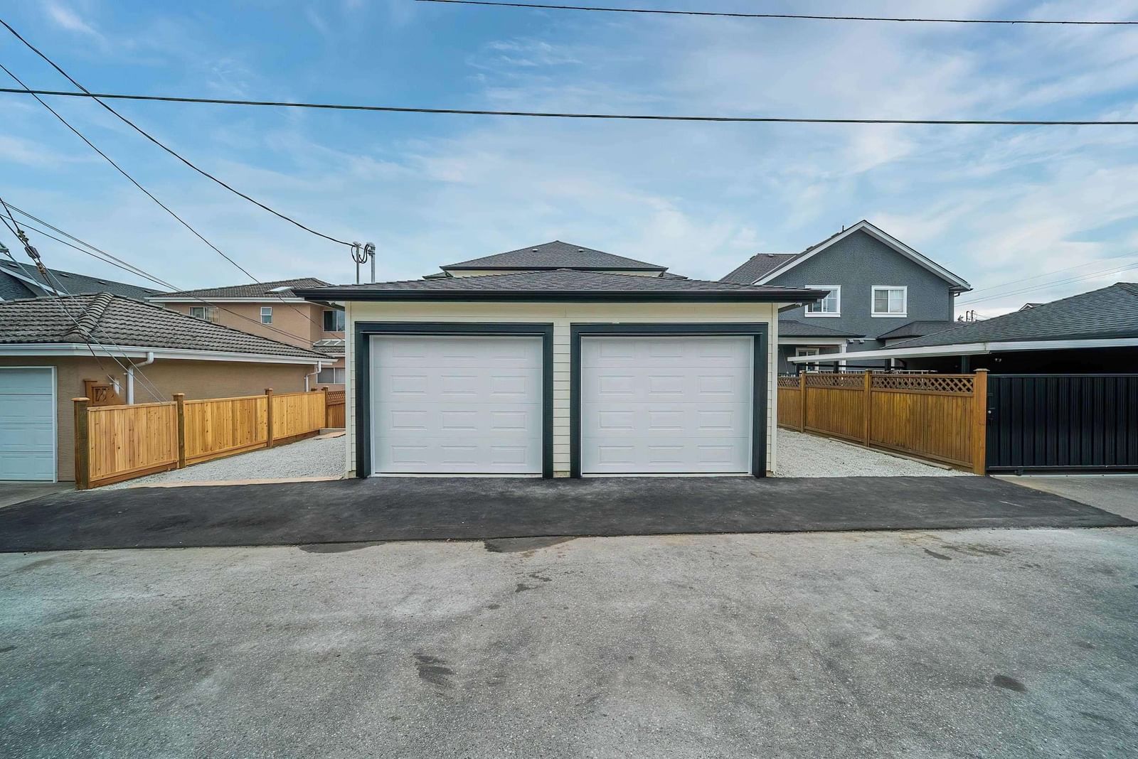 Listing Image 22