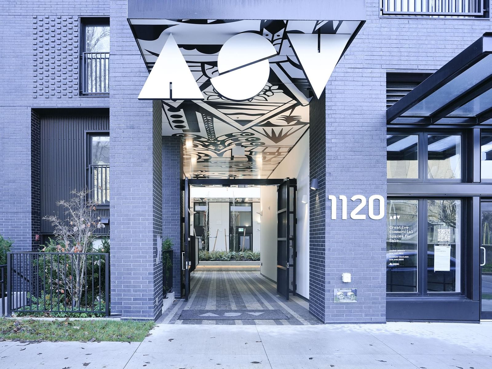 Listing Image 1