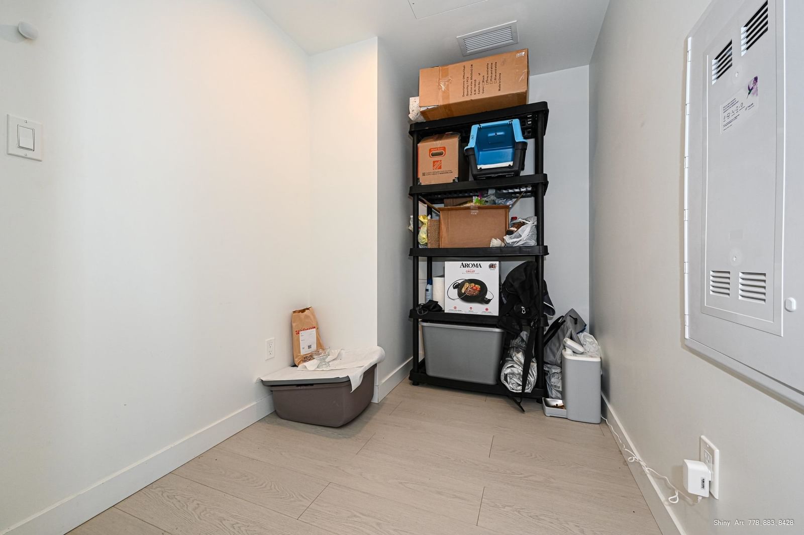 Listing Image 15