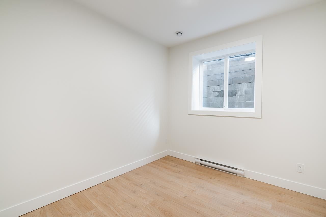 Listing Image 34
