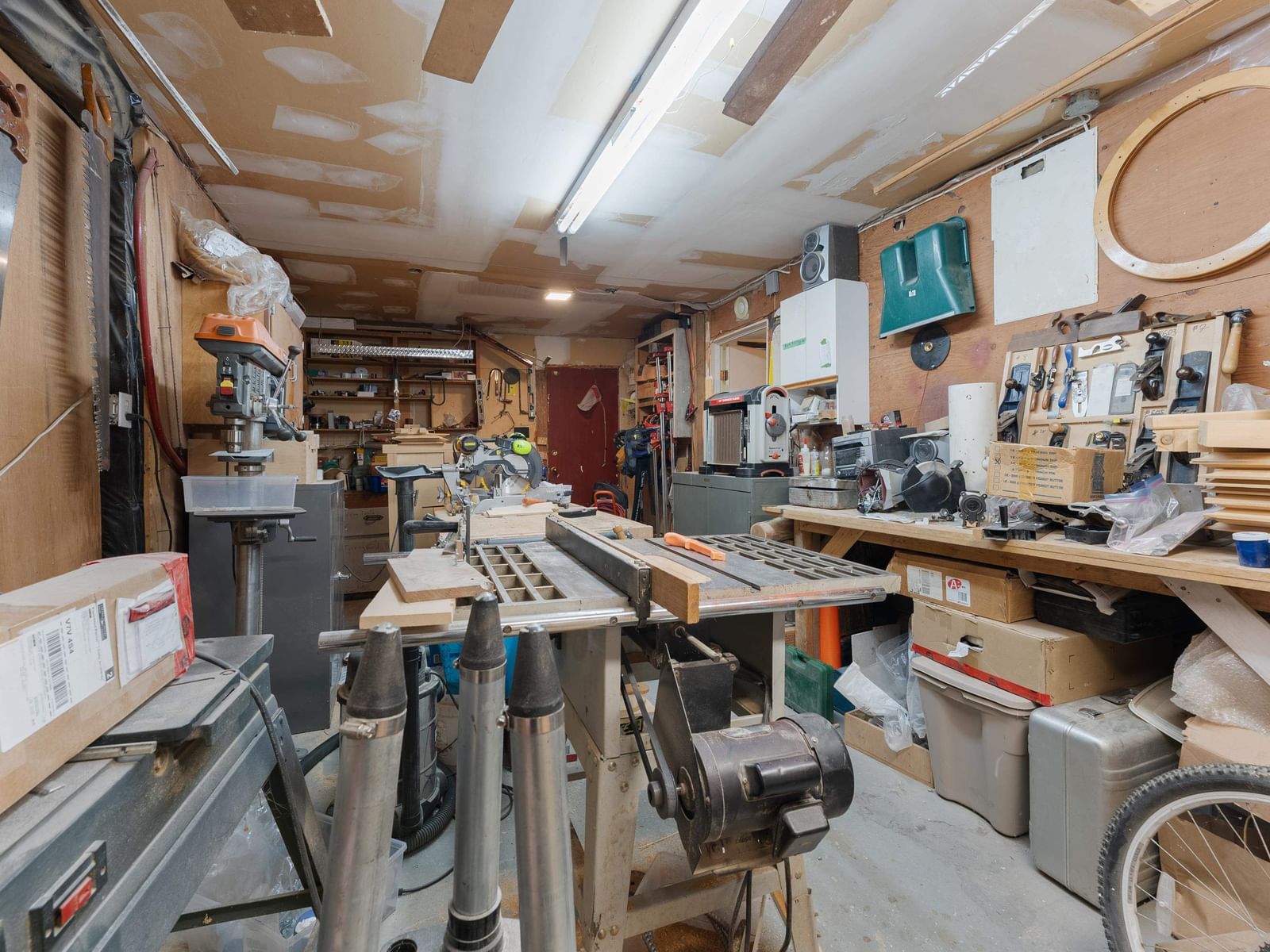 Listing Image 32