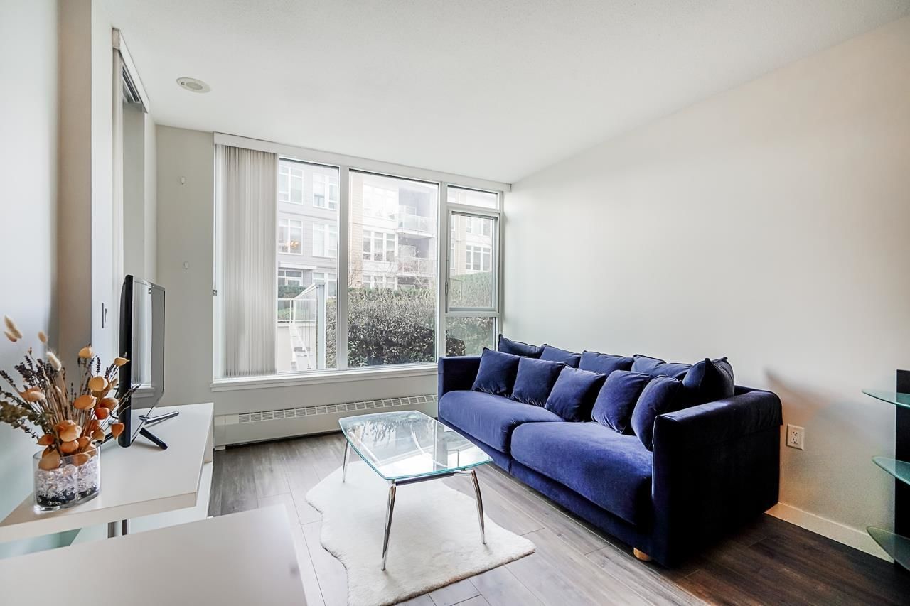 Listing Image 10
