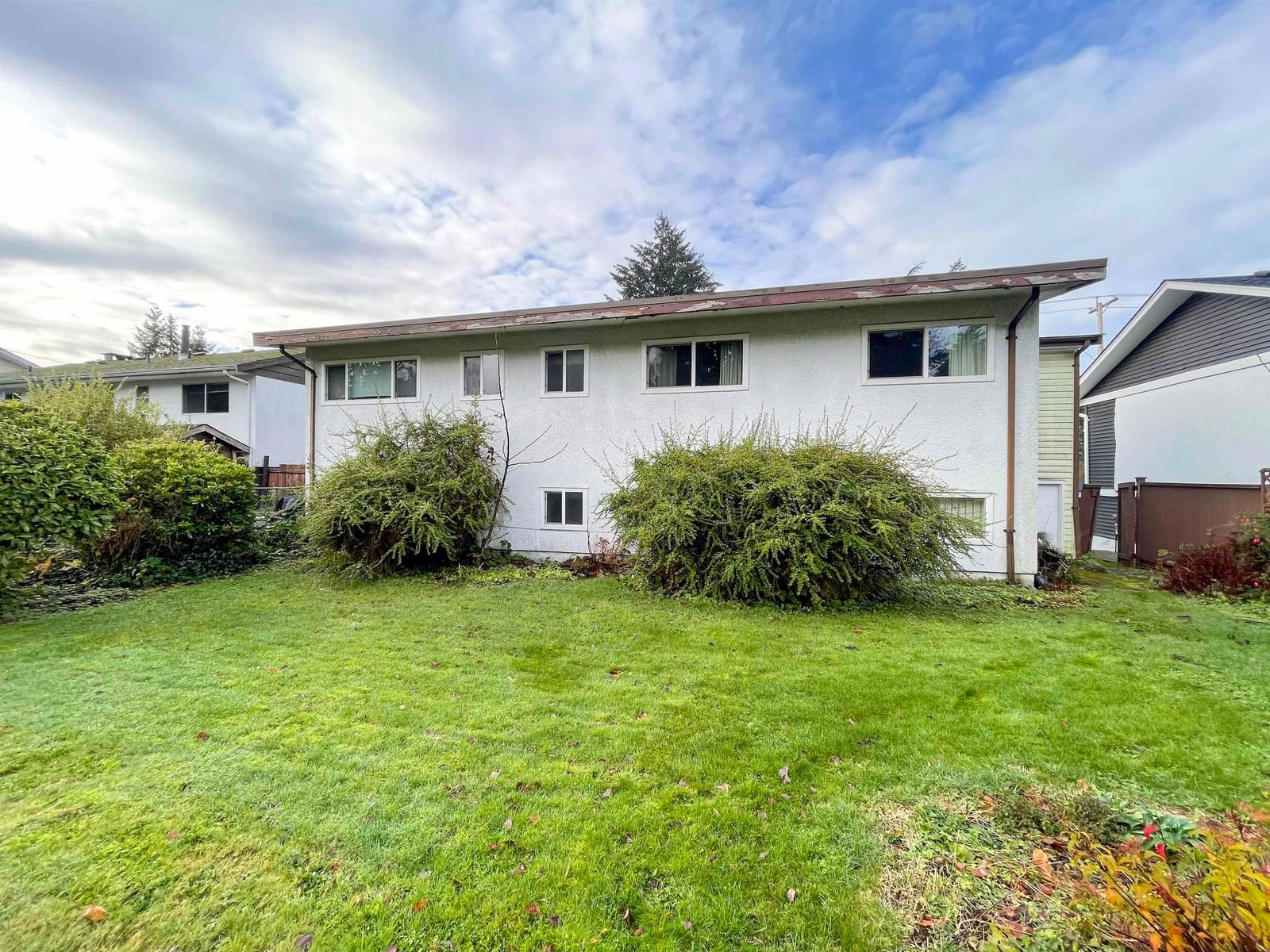 Listing Image 32