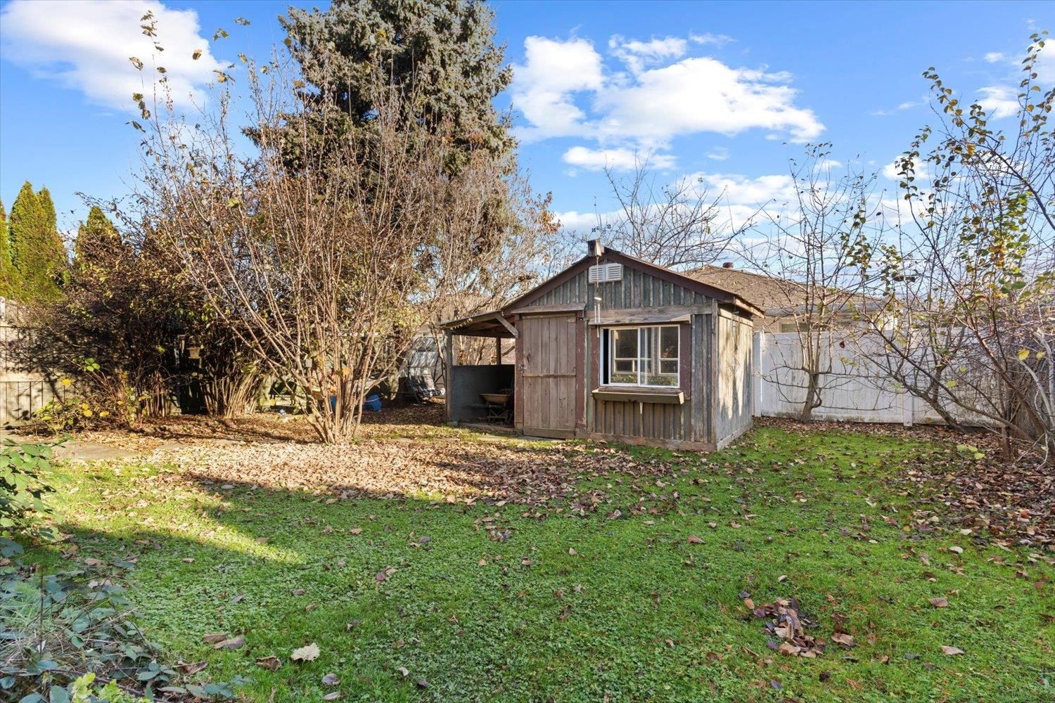 Listing Image 25