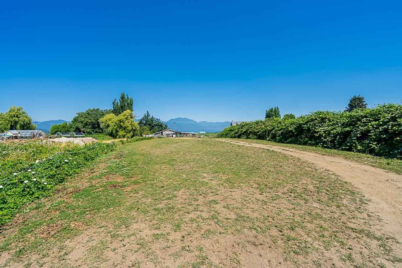 Listing Image 17