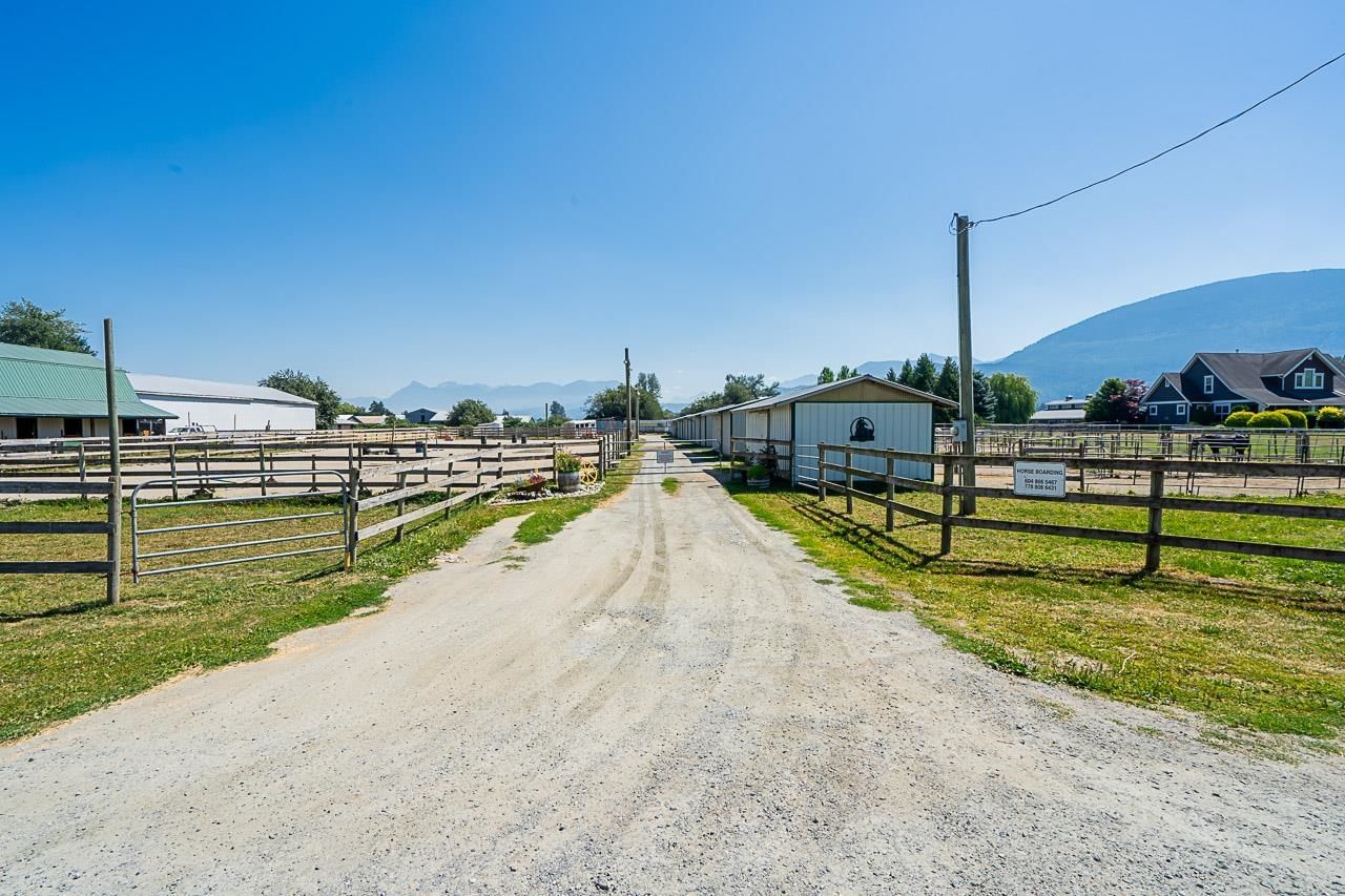 Listing Image 20