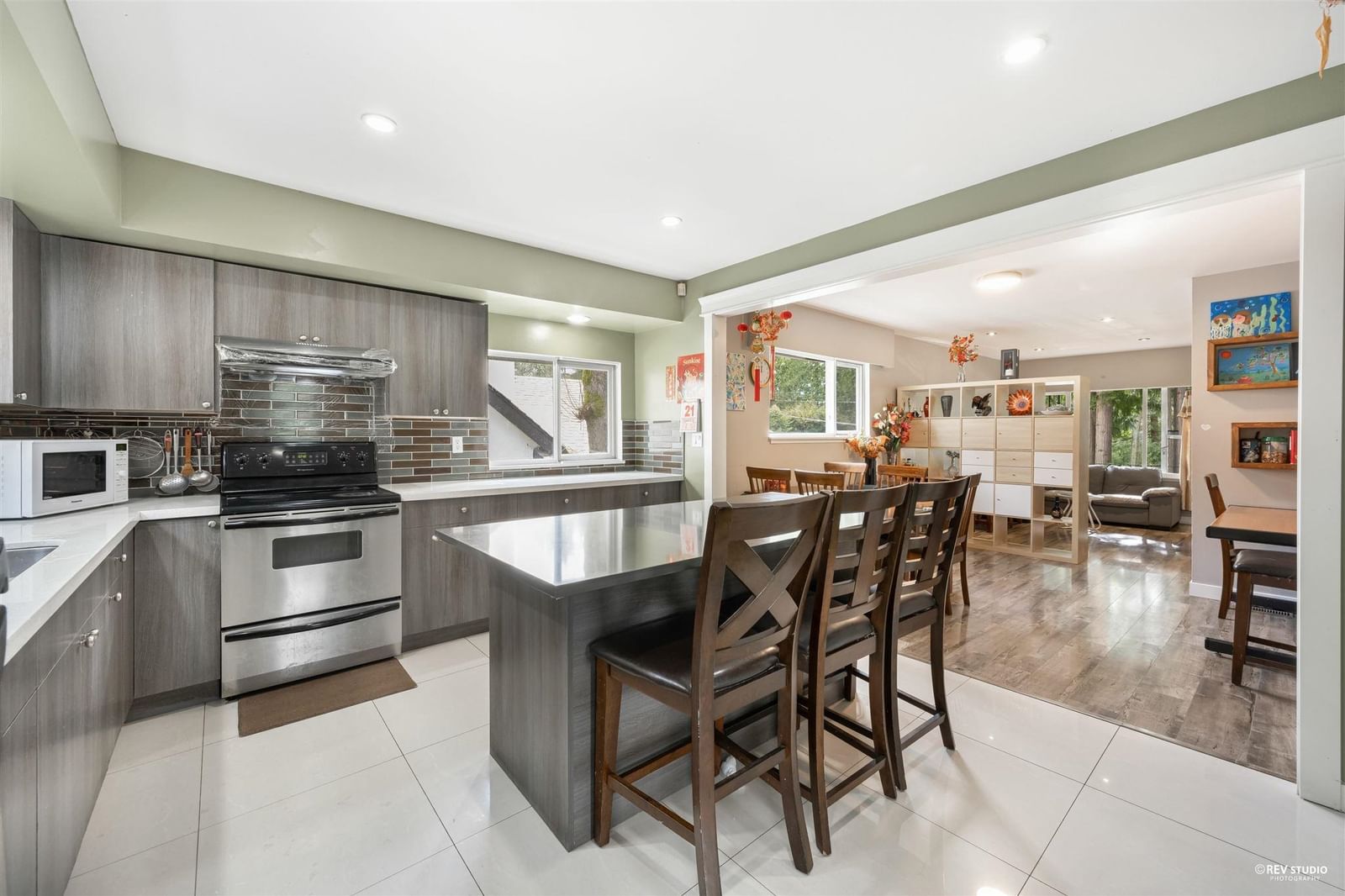 Listing Image 15