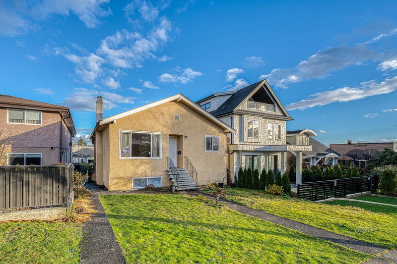 620 Slocan Street, Vancouver, V5K 3X7 | Image 2