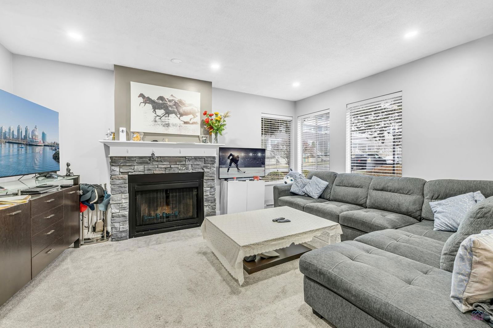Image of home for listing MLS® R2949386