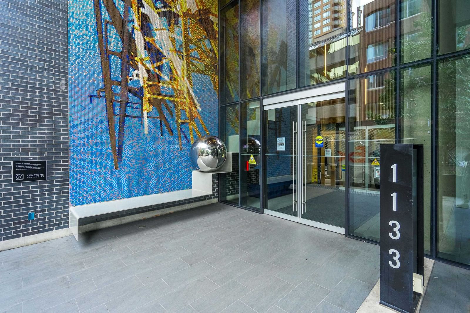 Listing Image 22