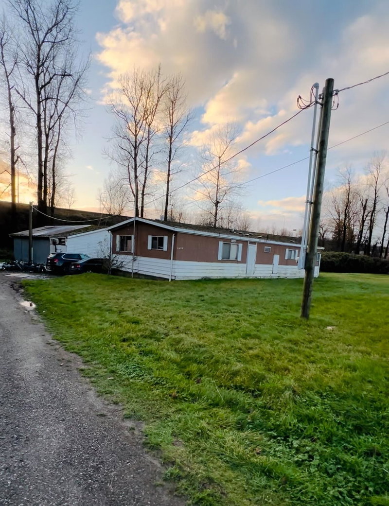 6477 Riverside Street, Abbotsford, V4X 1T9 | Image 2