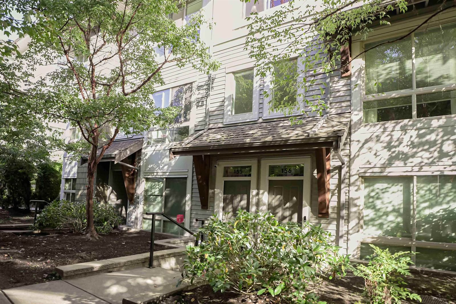 Listing Image 20