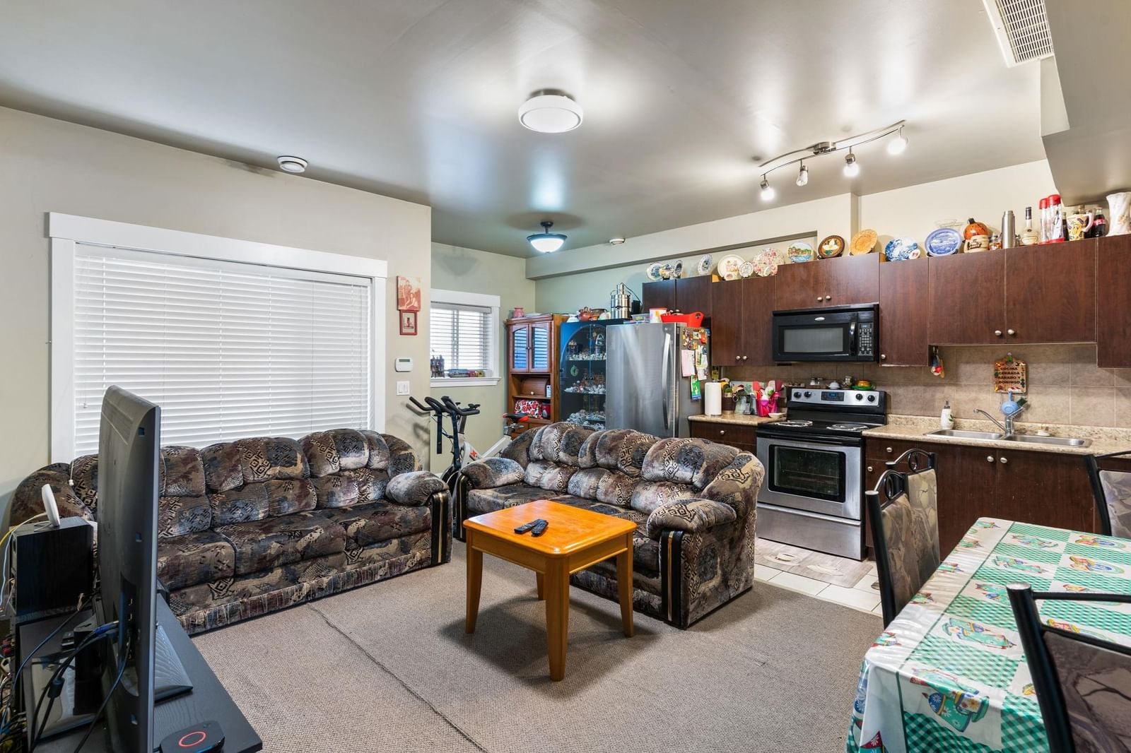 Listing Image 31