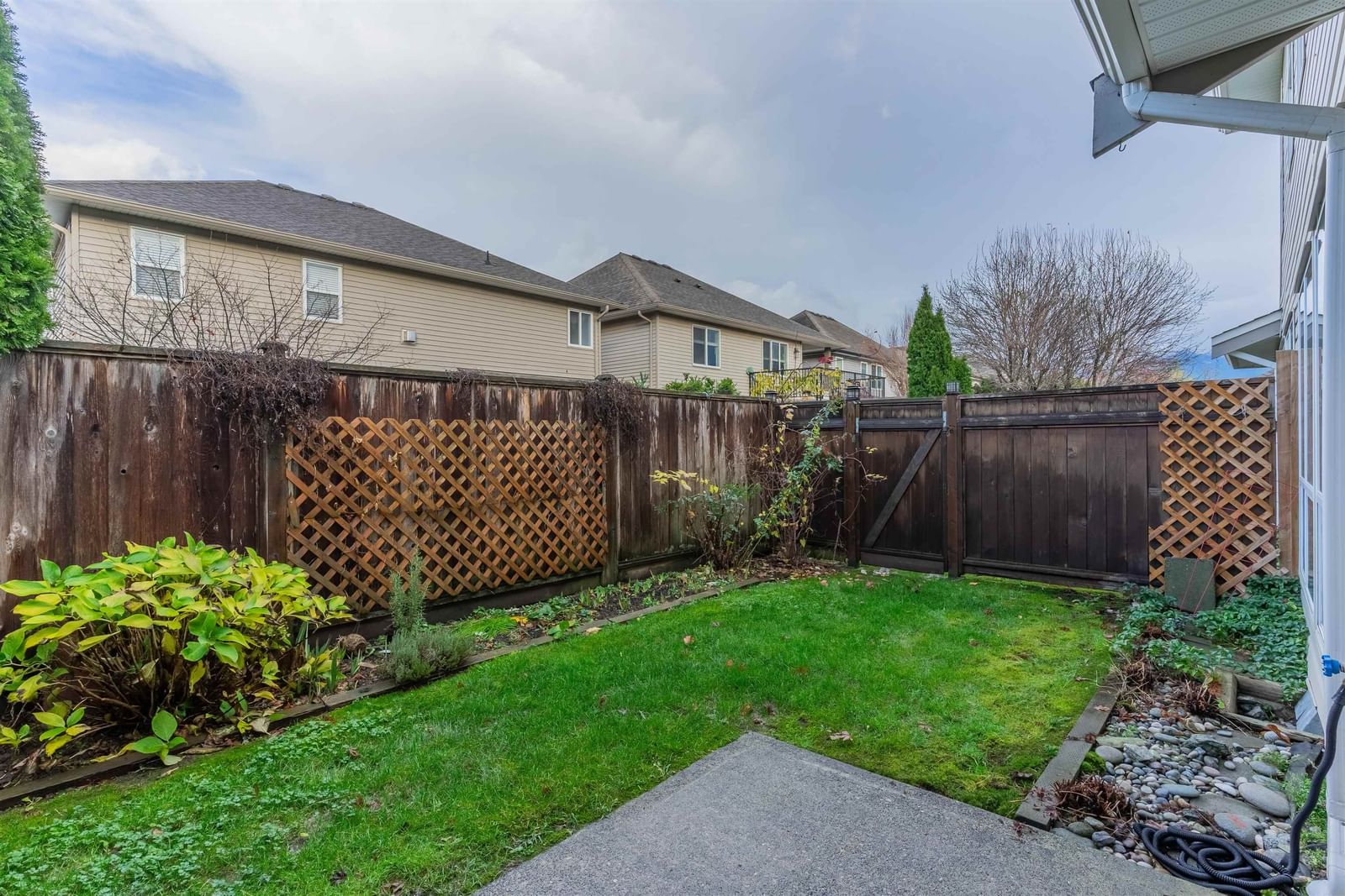 Listing Image 32