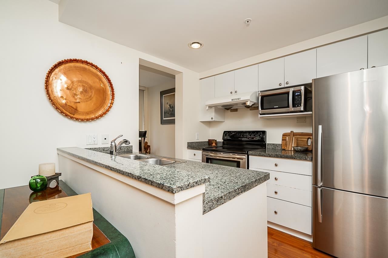 Listing Image 13