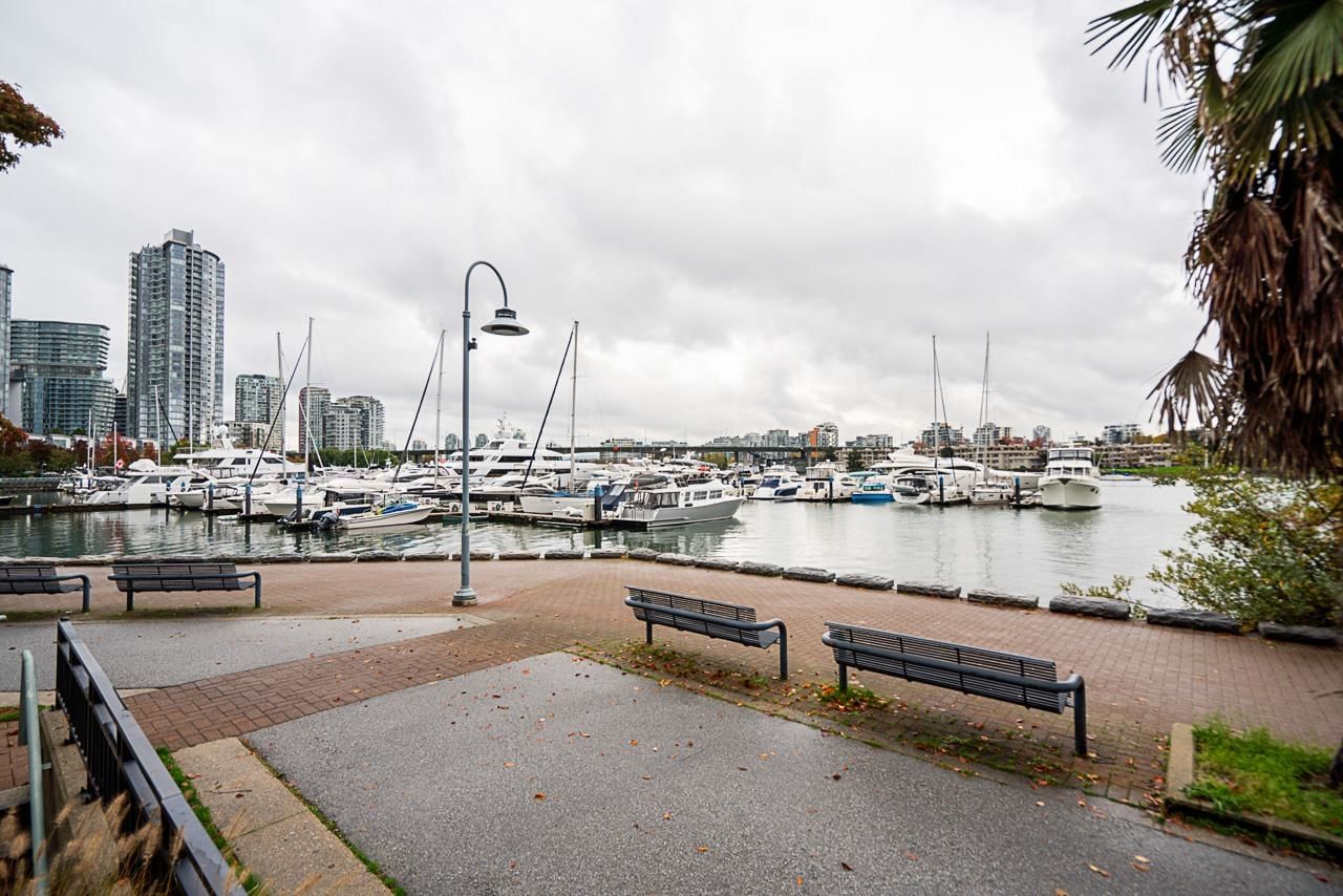Listing Image 32