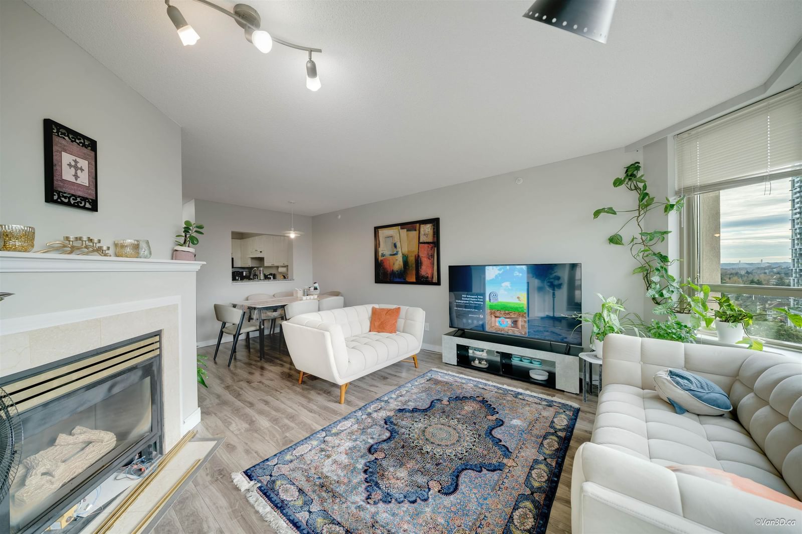 Listing Image 15