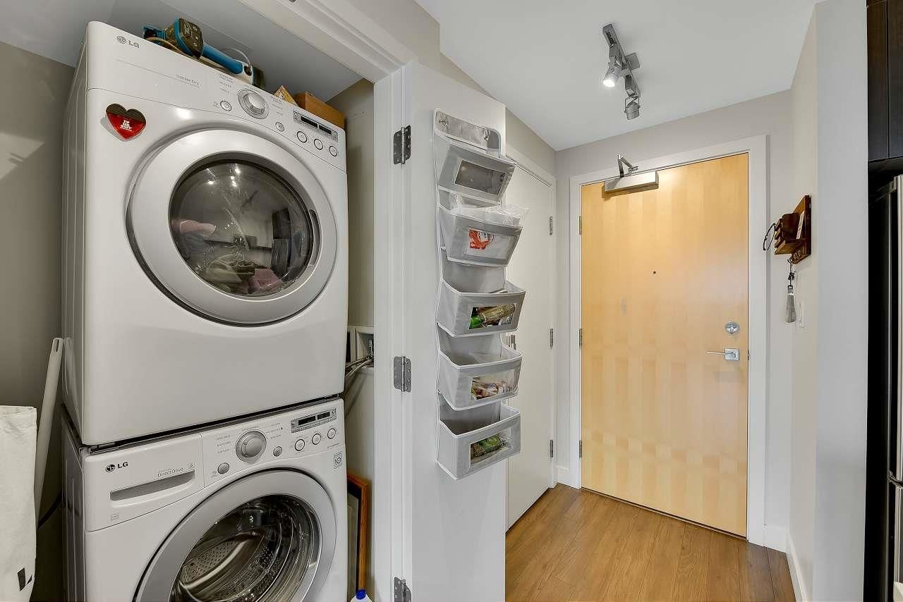 Listing Image 19