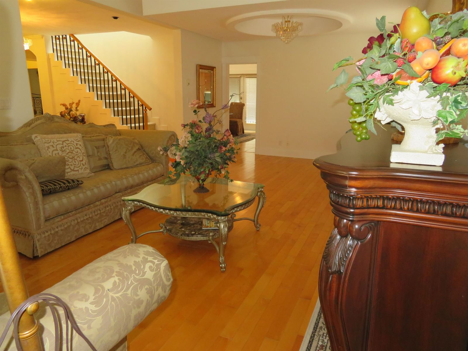 Listing Image 5