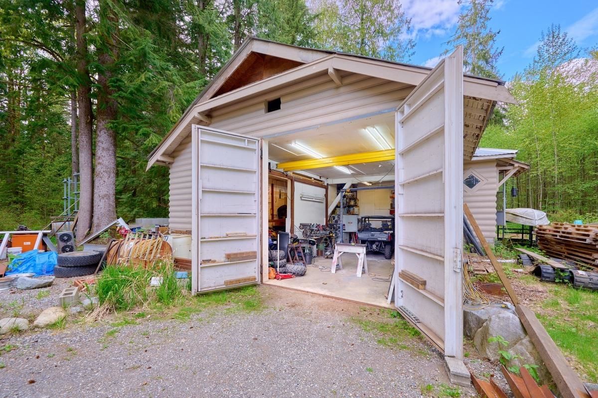Listing Image 8