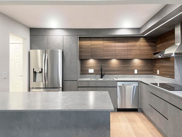 205 - 501 Cochrane Avenue