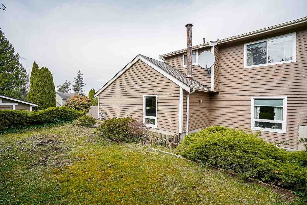 Listing Image 14