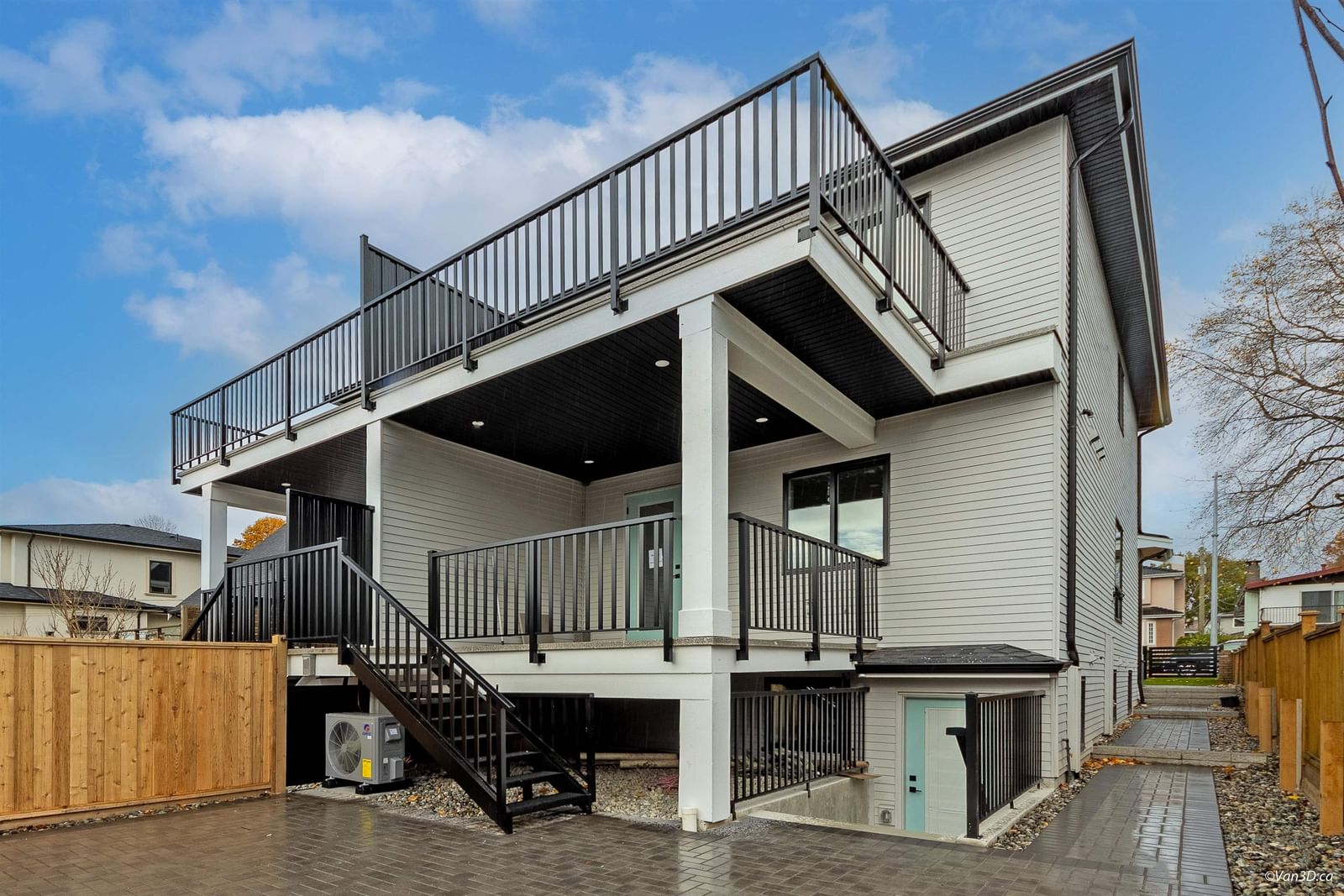 Listing Image 14