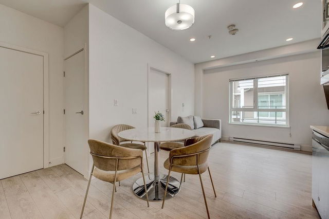 225 - 4858 Slocan Street
