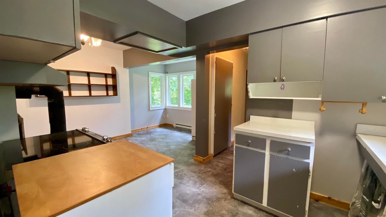 Listing Image 16