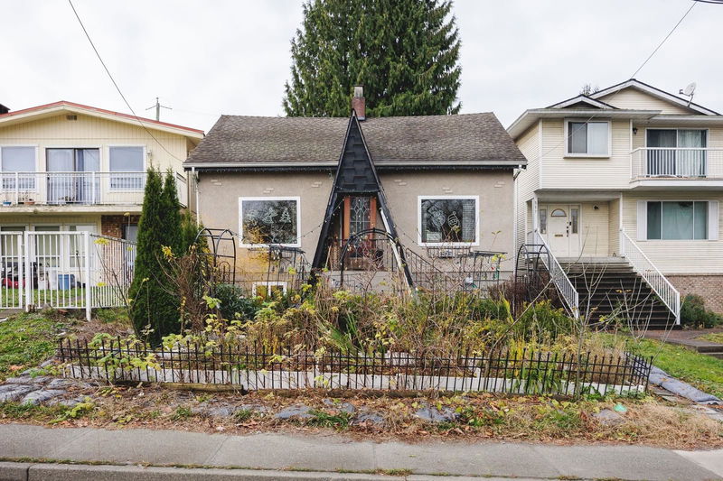 555 East Columbia Street, New Westminster, British Columbia (MLS R2949997)