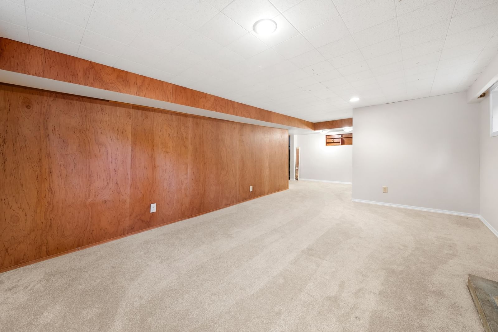 Listing Image 30