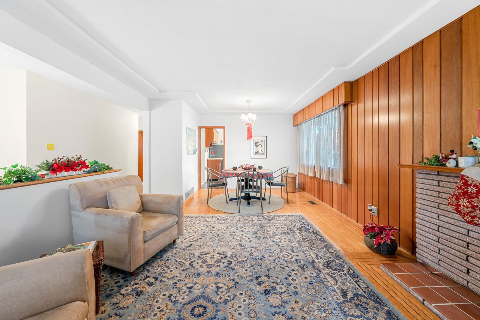Listing Image 6