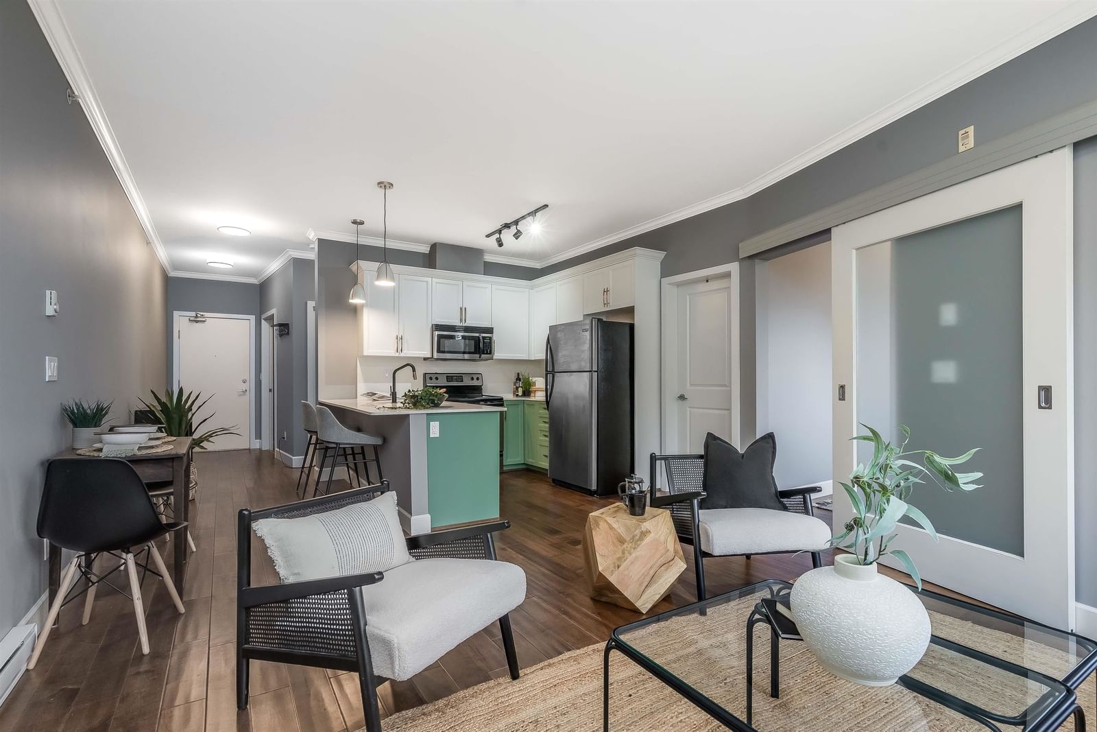 Listing Image 21