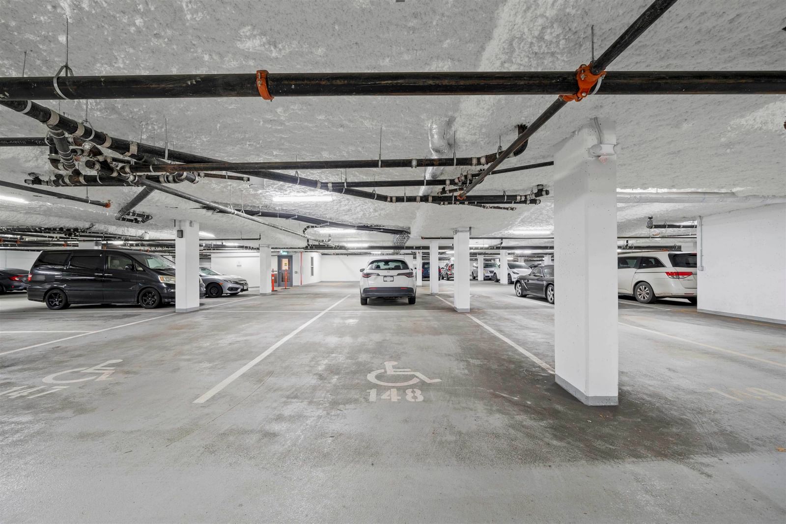 Listing Image 16