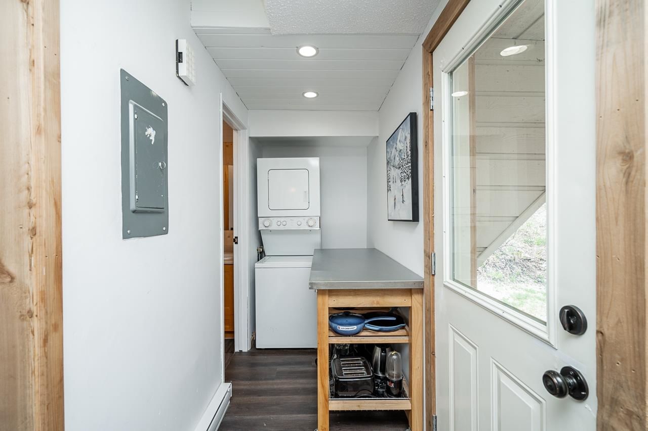 Listing Image 17
