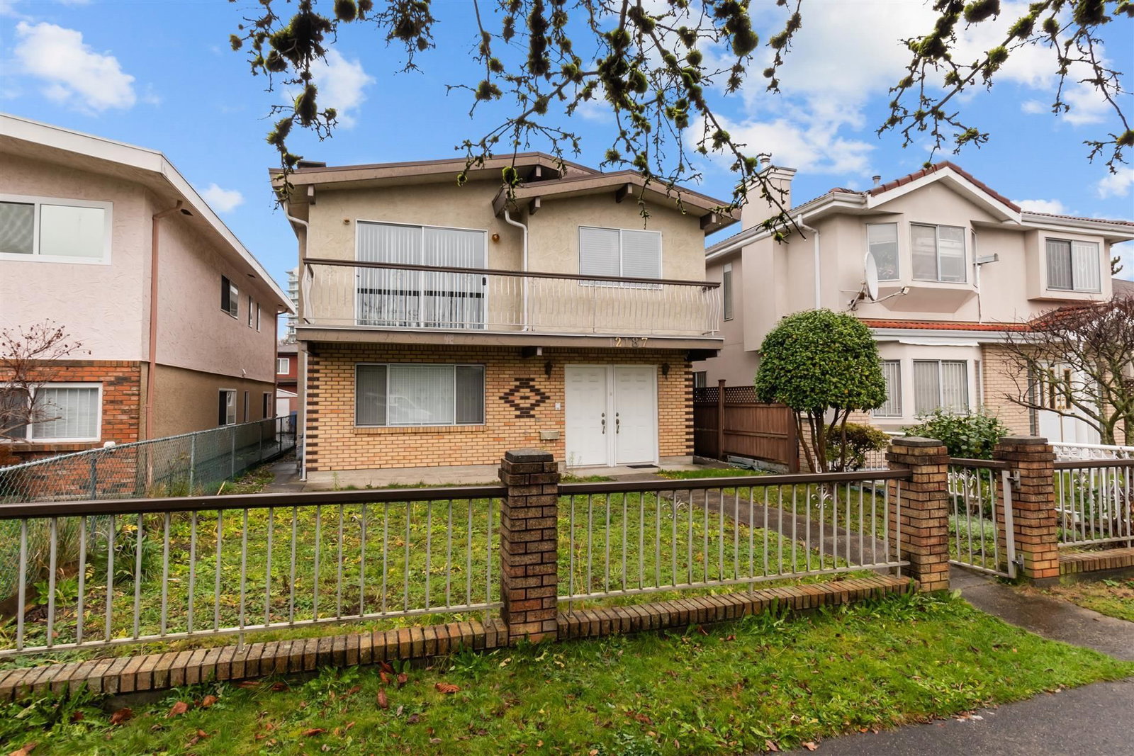 Listing Image 1