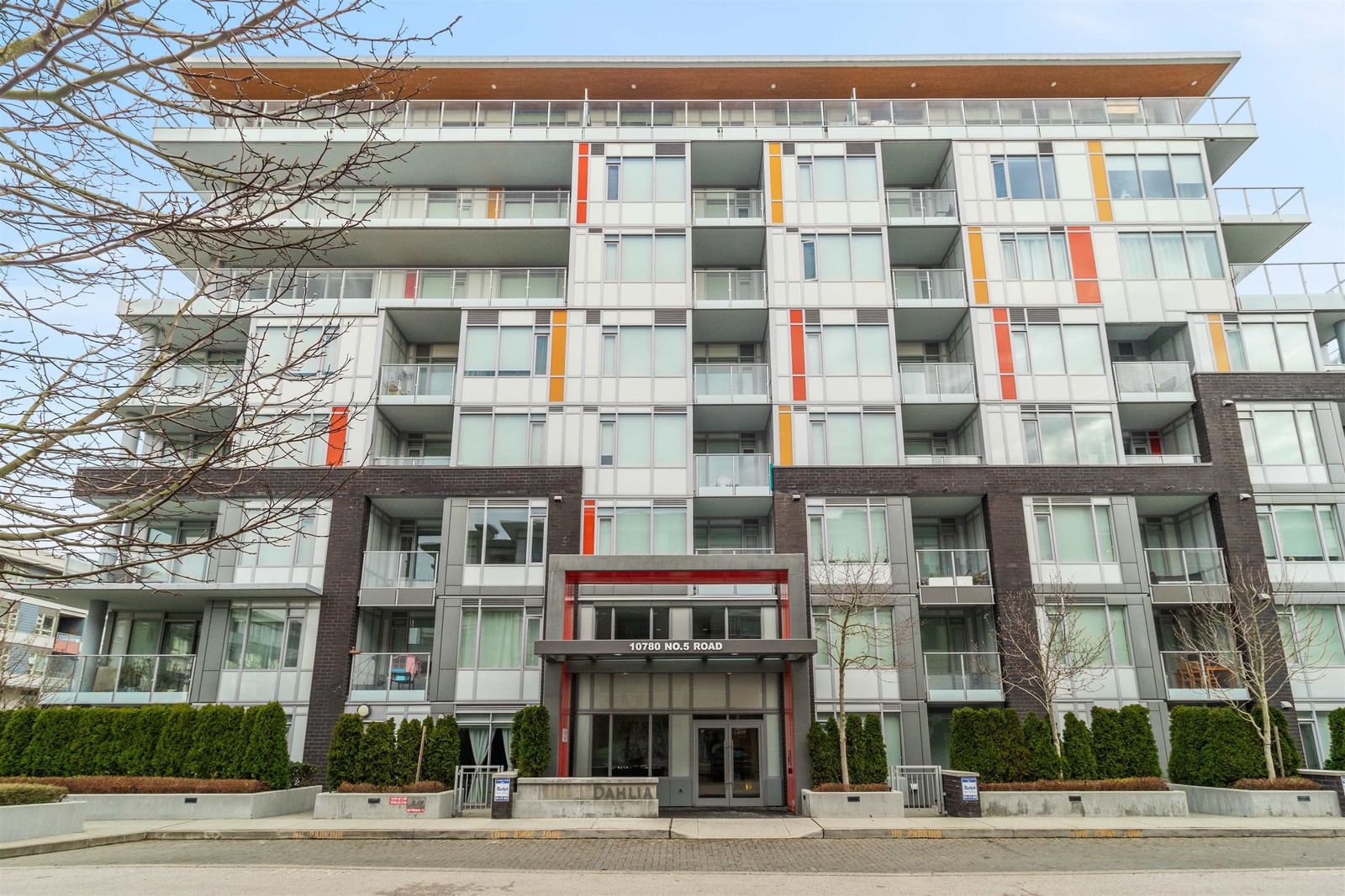 Listing Image 19