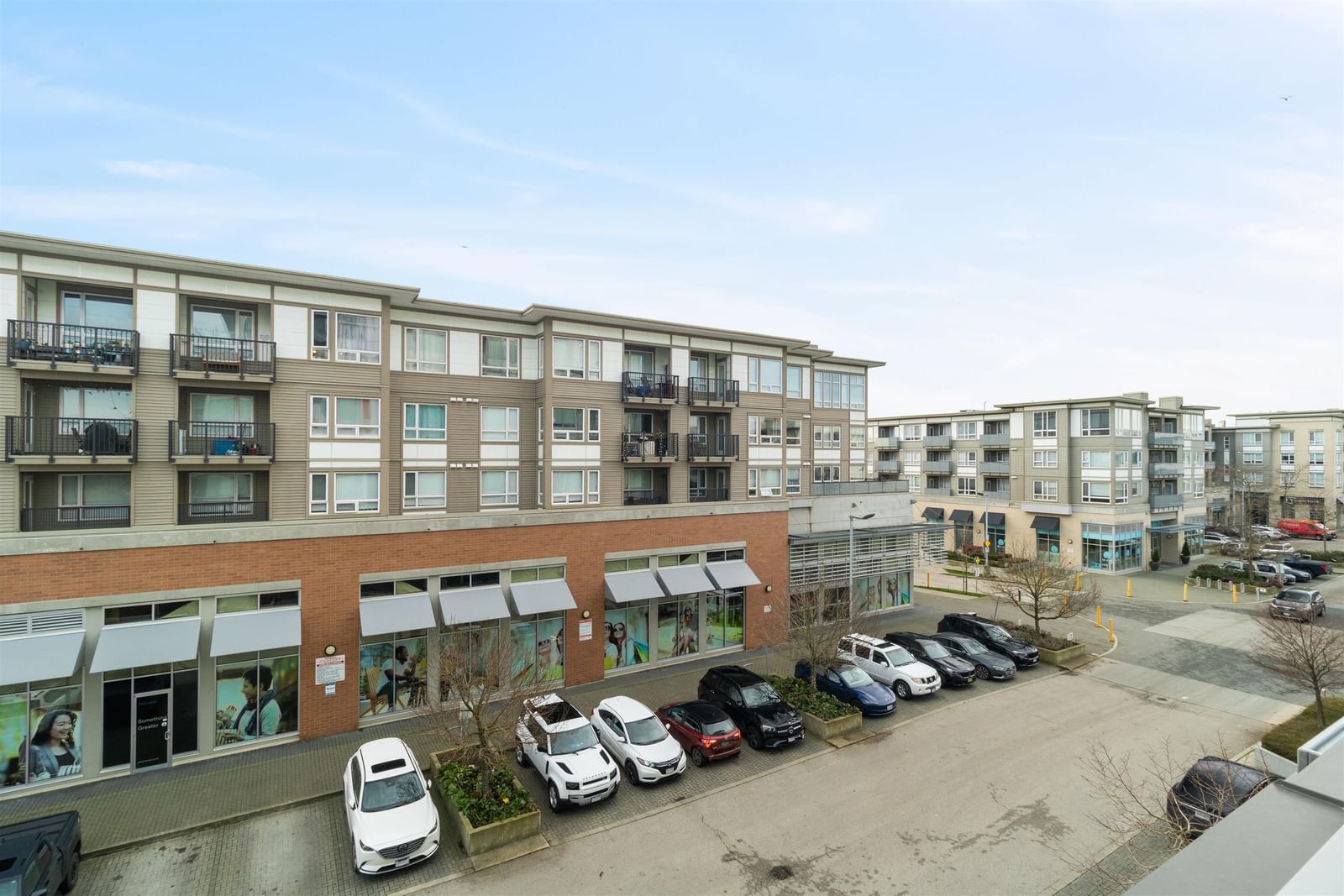 Listing Image 20