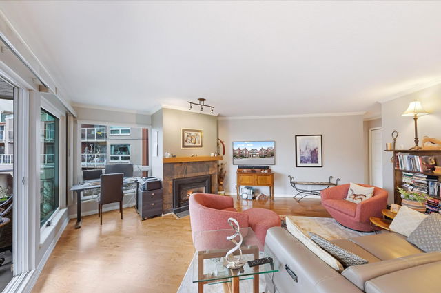 308B - 1210 Quayside Drive