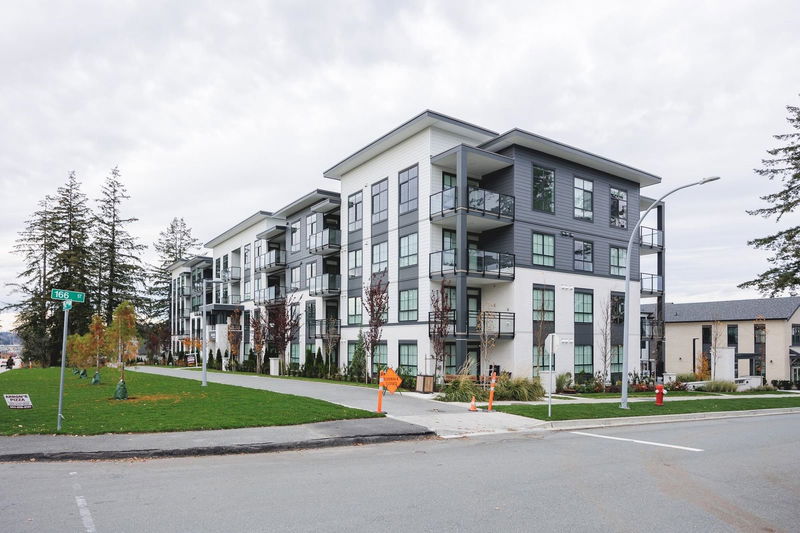 2425 166 Street #111, Surrey, British Columbia (MLS R2950364)