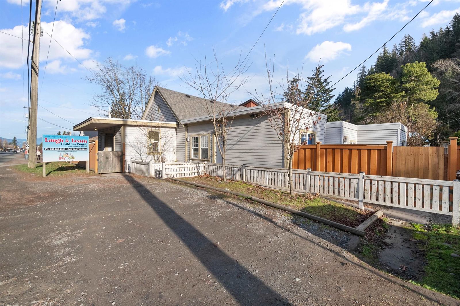 Listing Image 1